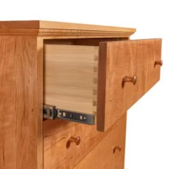 American Country Solid Wood 5-Drawer Chest 14 American Country Solid Wood 5-Drawer Chest -VERMONT WOODS American Country 5 Drawer Chest 3