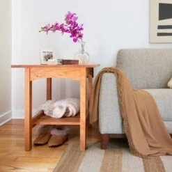 Burlington Shaker Lamp Table - Premium Handcrafted Solid Wood -VERMONT WOODS Burlington Shaker Lamp Table Life 1