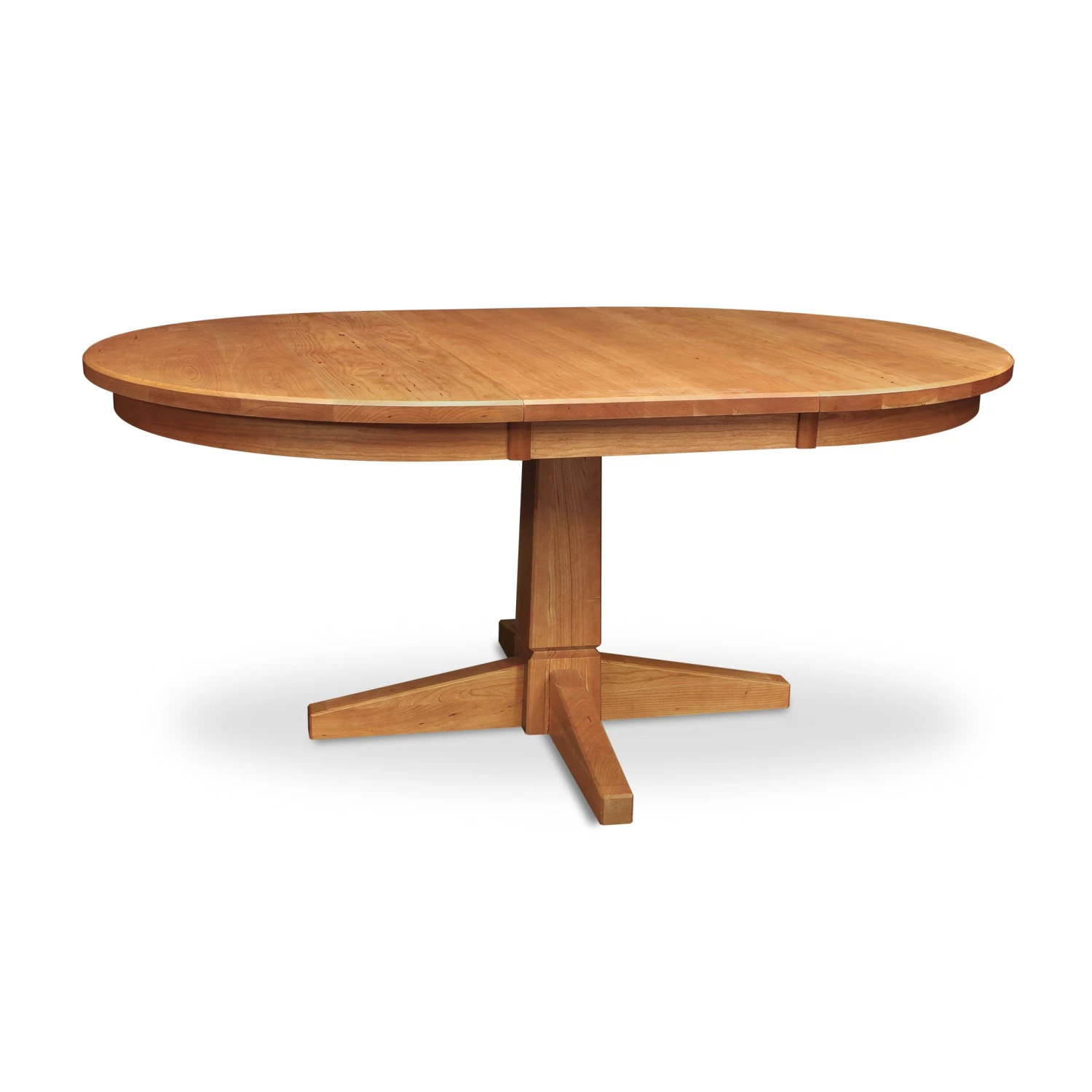 Natural Vermont Single Pedestal Round Extension Table 4 Natural Vermont Single Pedestal Round Extension Table - Image 2