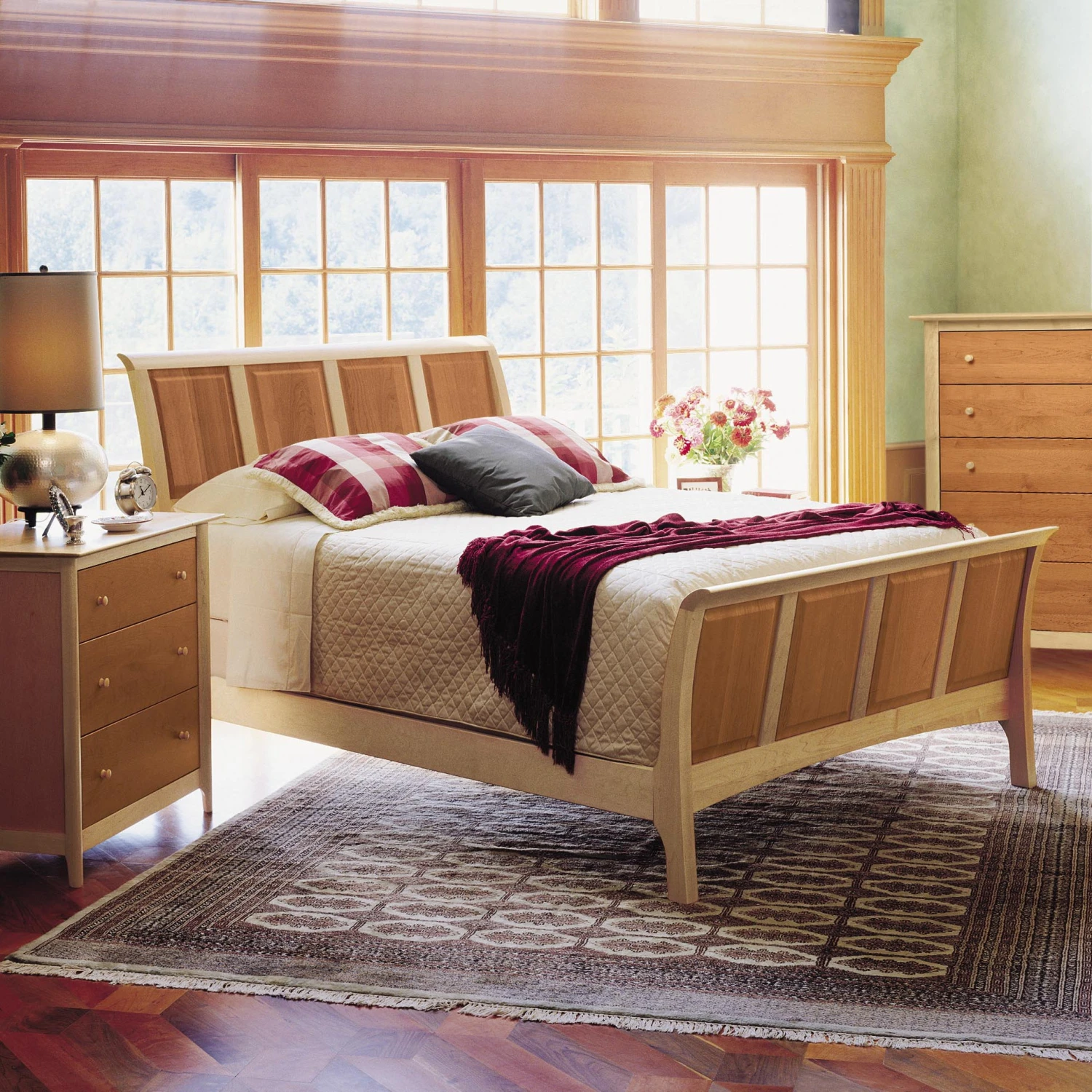 Copeland Sarah Sleigh Bed with High Footboard 4 Copeland Sarah Sleigh Bed with High Footboard - Image 2