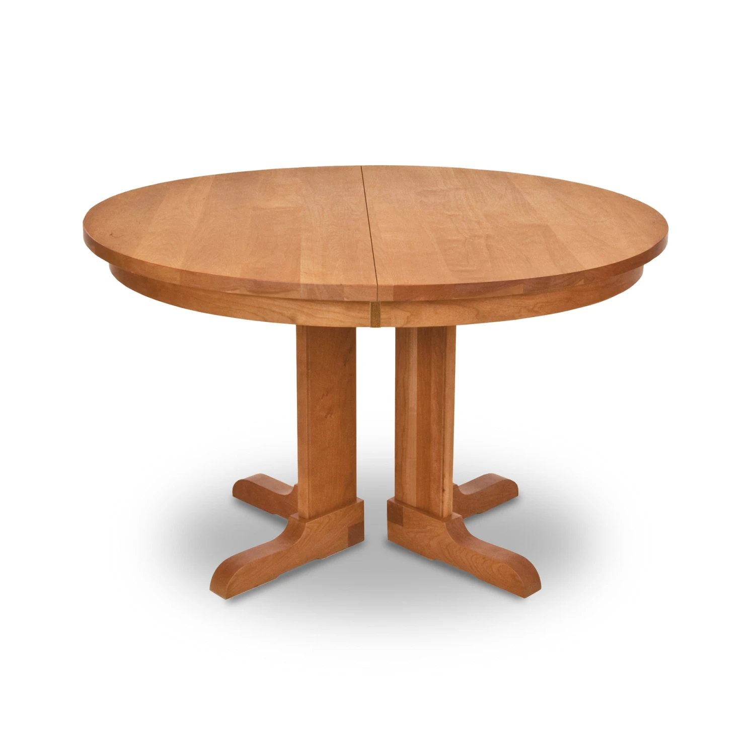 Vermont Traditions Split Pedestal Round Extension Table 3 Vermont Traditions Split Pedestal Round Extension Table